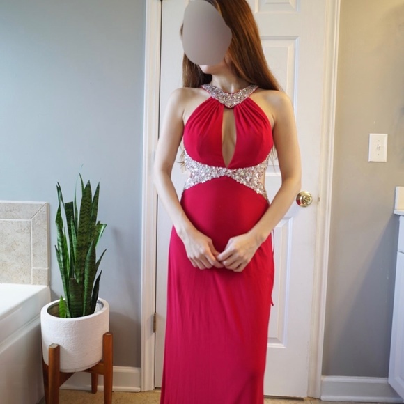 Beautiful Red Prom Dress!! - Picture 7 of 9